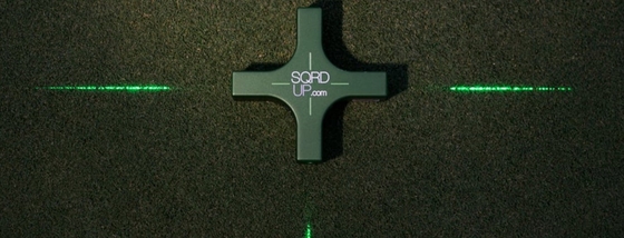 SQRDUP 골프 정렬 보조 장치로 게임을 개선하십시오 가시 545nm 레이저 146 * 146 * 44mm 크기