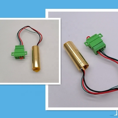 1.8-2.3V 높은 안정성 1.2W 555nm DPSS 녹색 레이저 실험실 및 과학적 연구